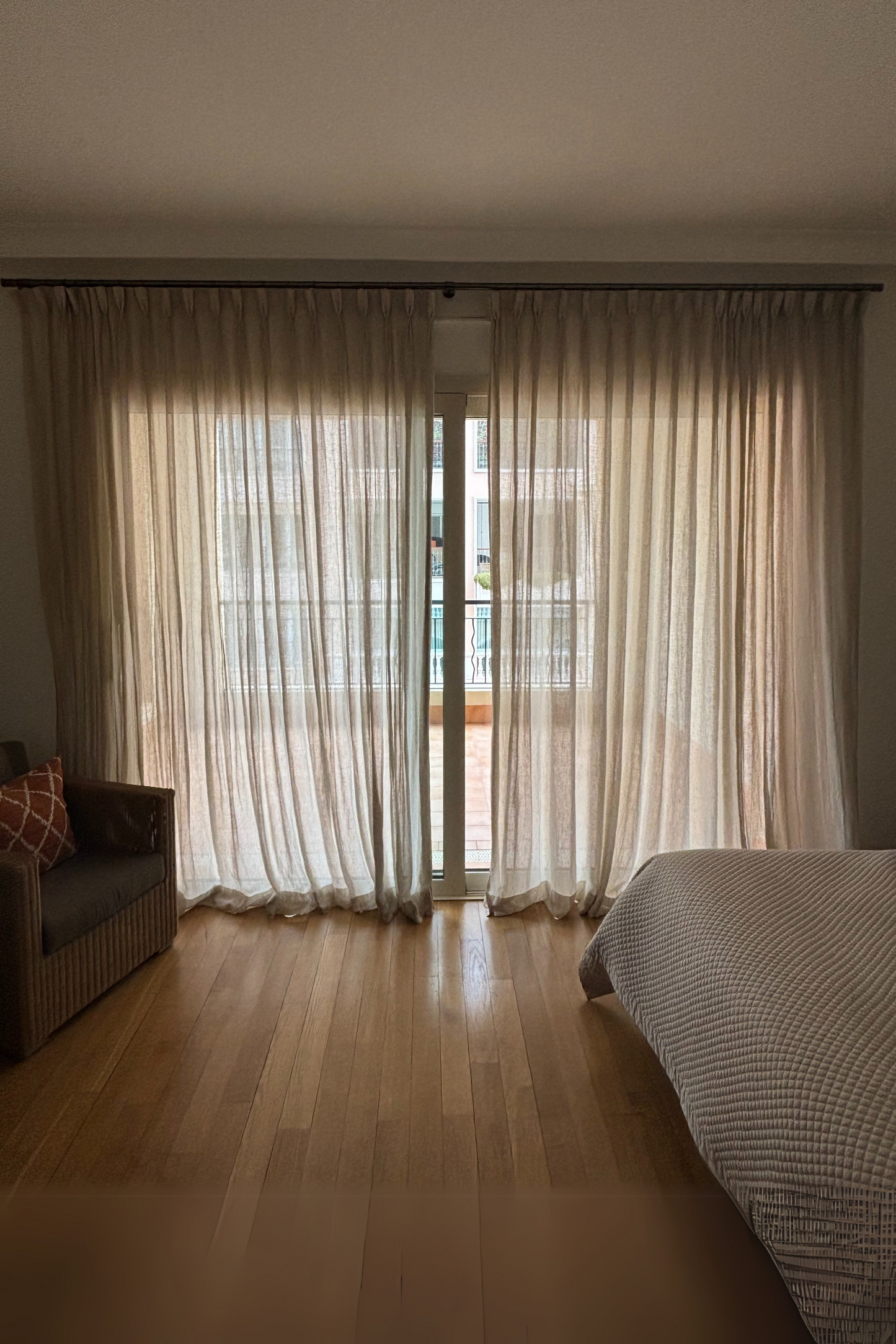 Buy second hand furniture in Monaco and the south of France