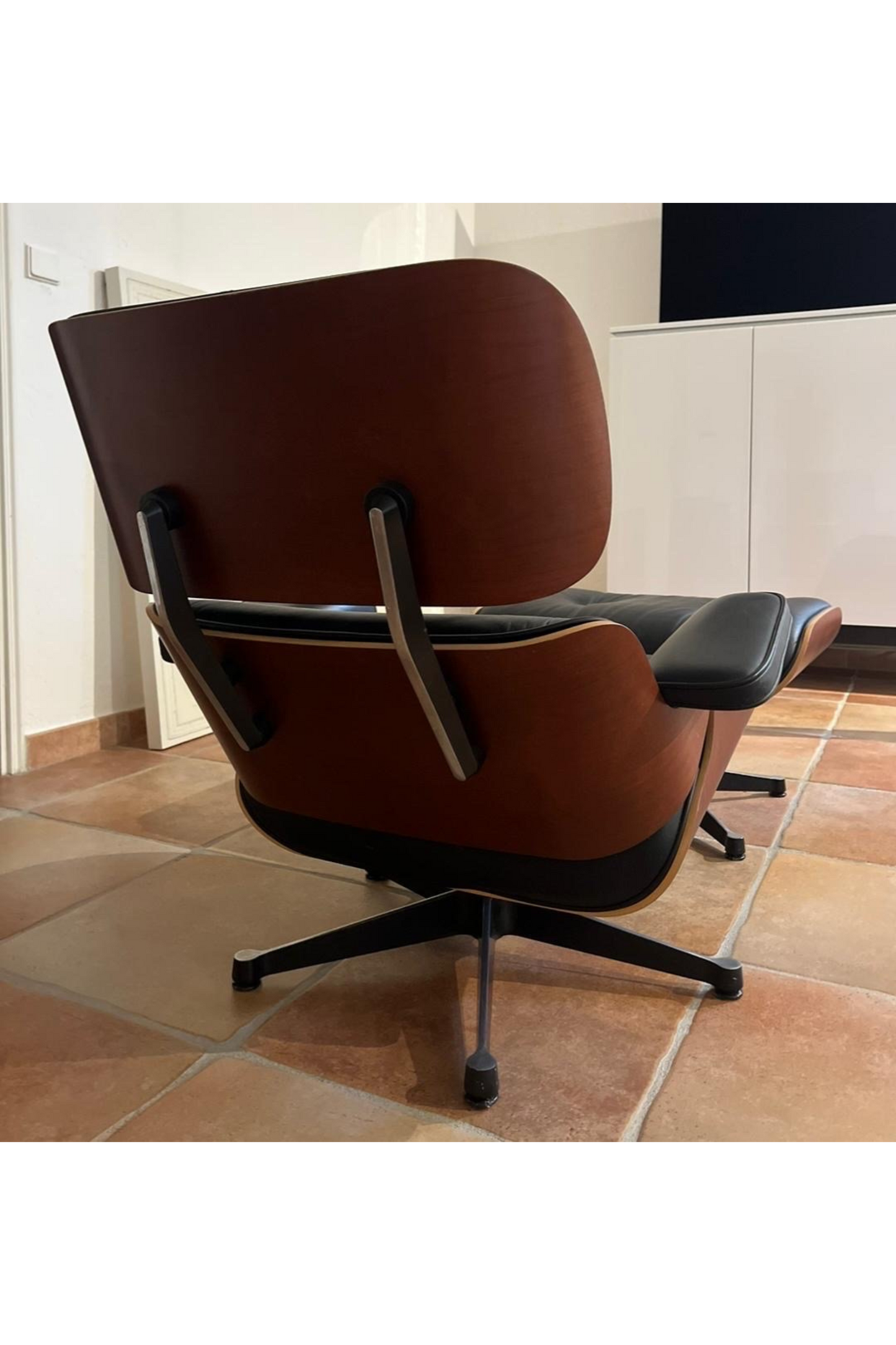 Fauteuil Perrouin Kâlin avec repose-pieds - RÉDUIT