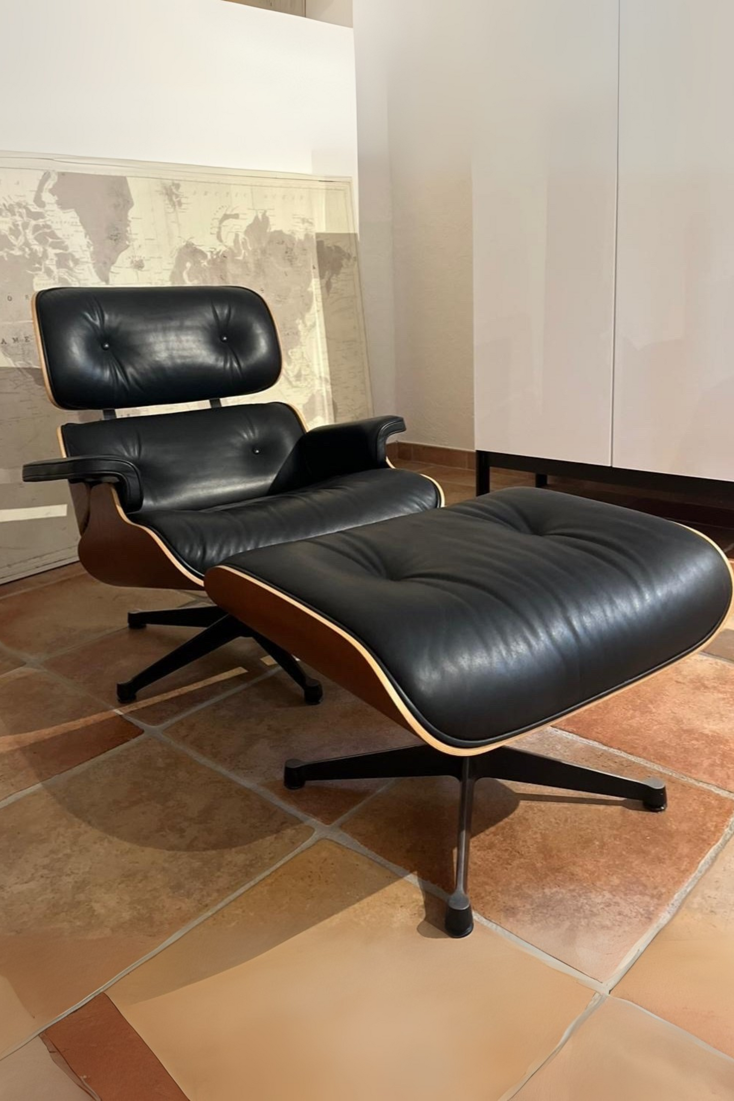 Fauteuil Perrouin Kâlin avec repose-pieds - RÉDUIT