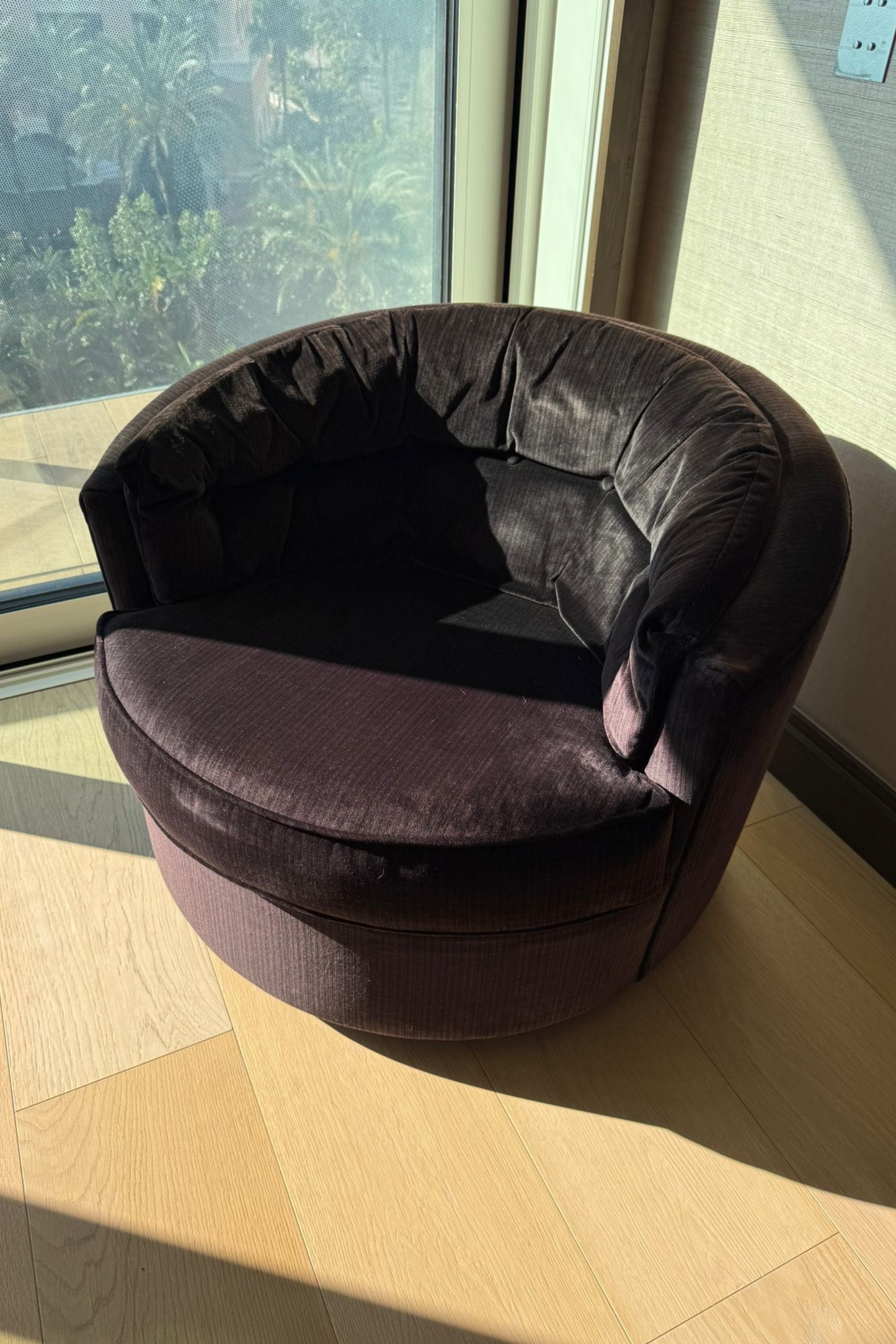 Eichholtz Recla Swivel Tub Chair