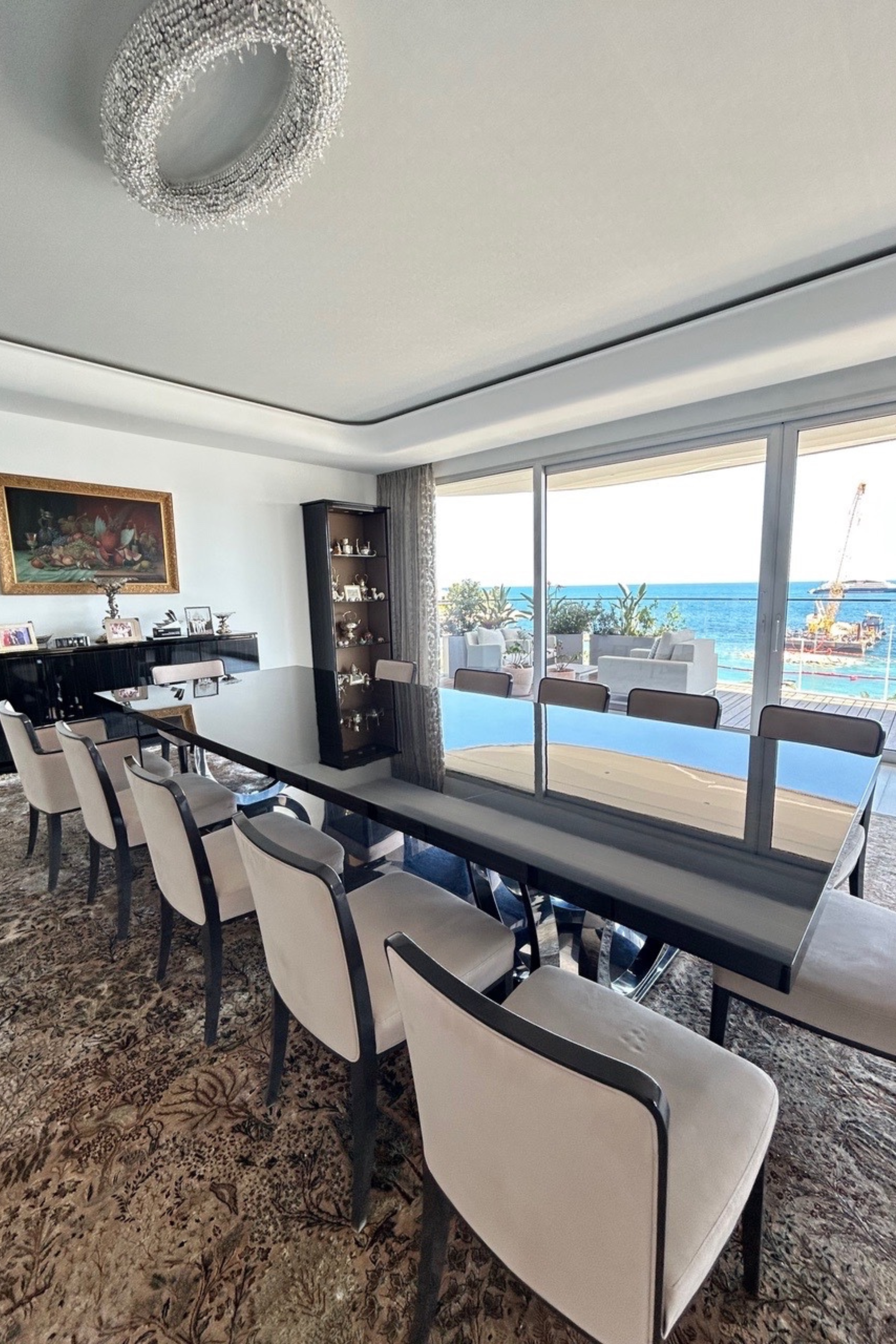 FENDI Ebony Lacquered Dining Table - Meubles Monaco
