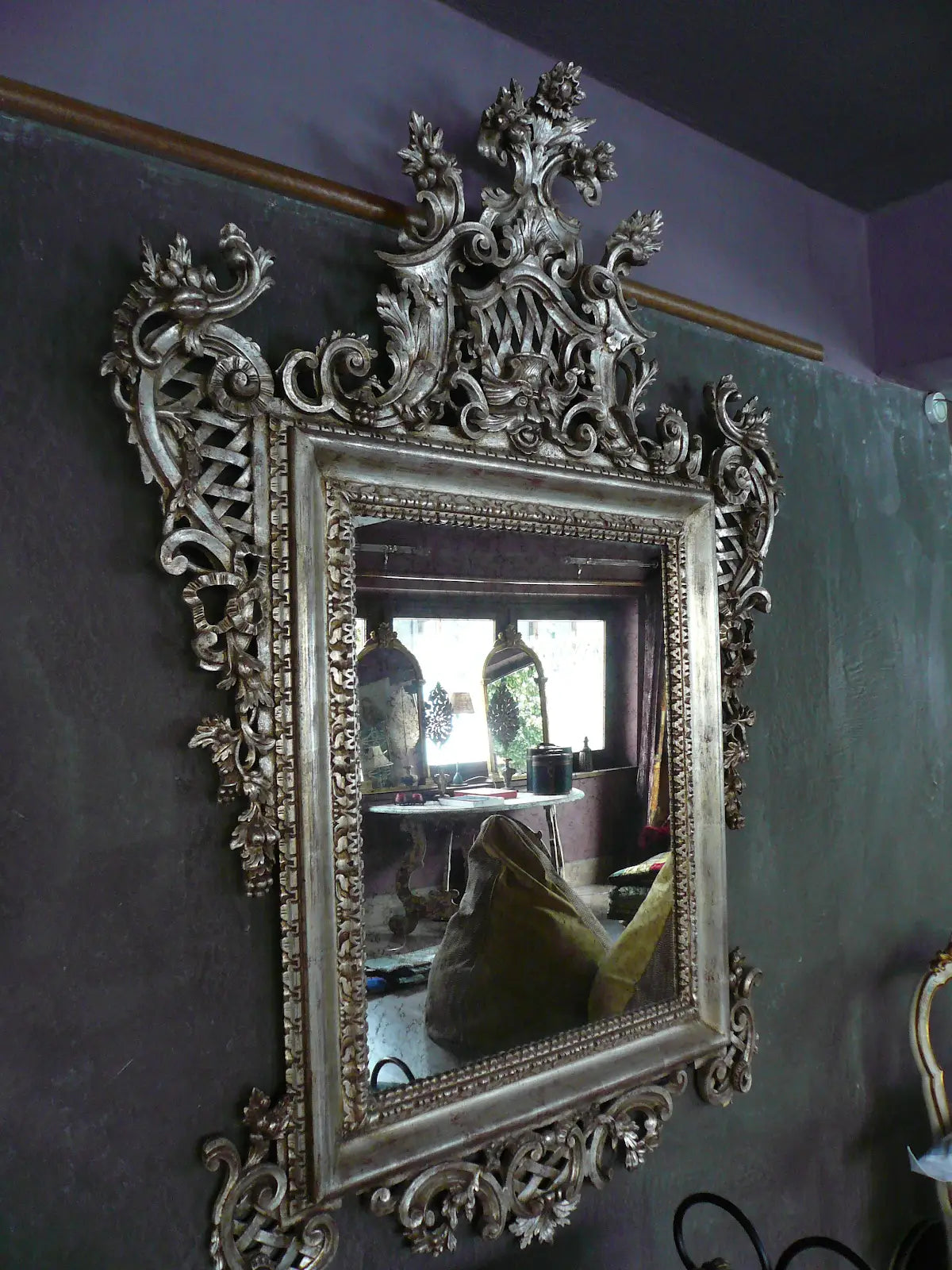 Ghyslaine de Freijo Hand-Carved Mirror in Patinated Real Silver – 170 × 125 cm