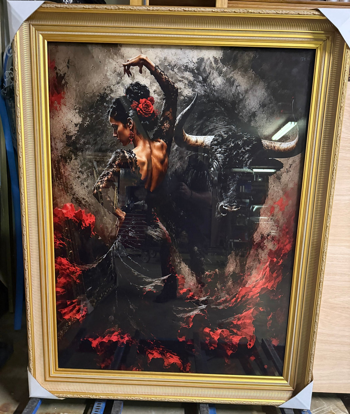 Large Framed Decorative Print in Ornate Gilt Frame – 135 × 105 cm