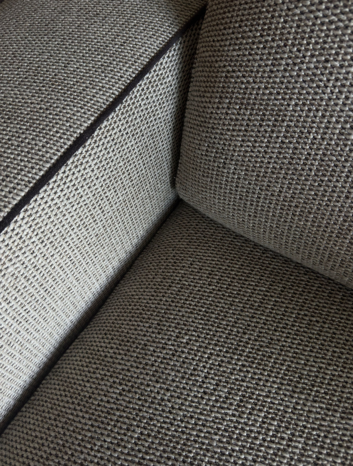 Roche Bobois Altéa Three-Seater Sofa in Cream Woven Fabric with Wood Side Tray