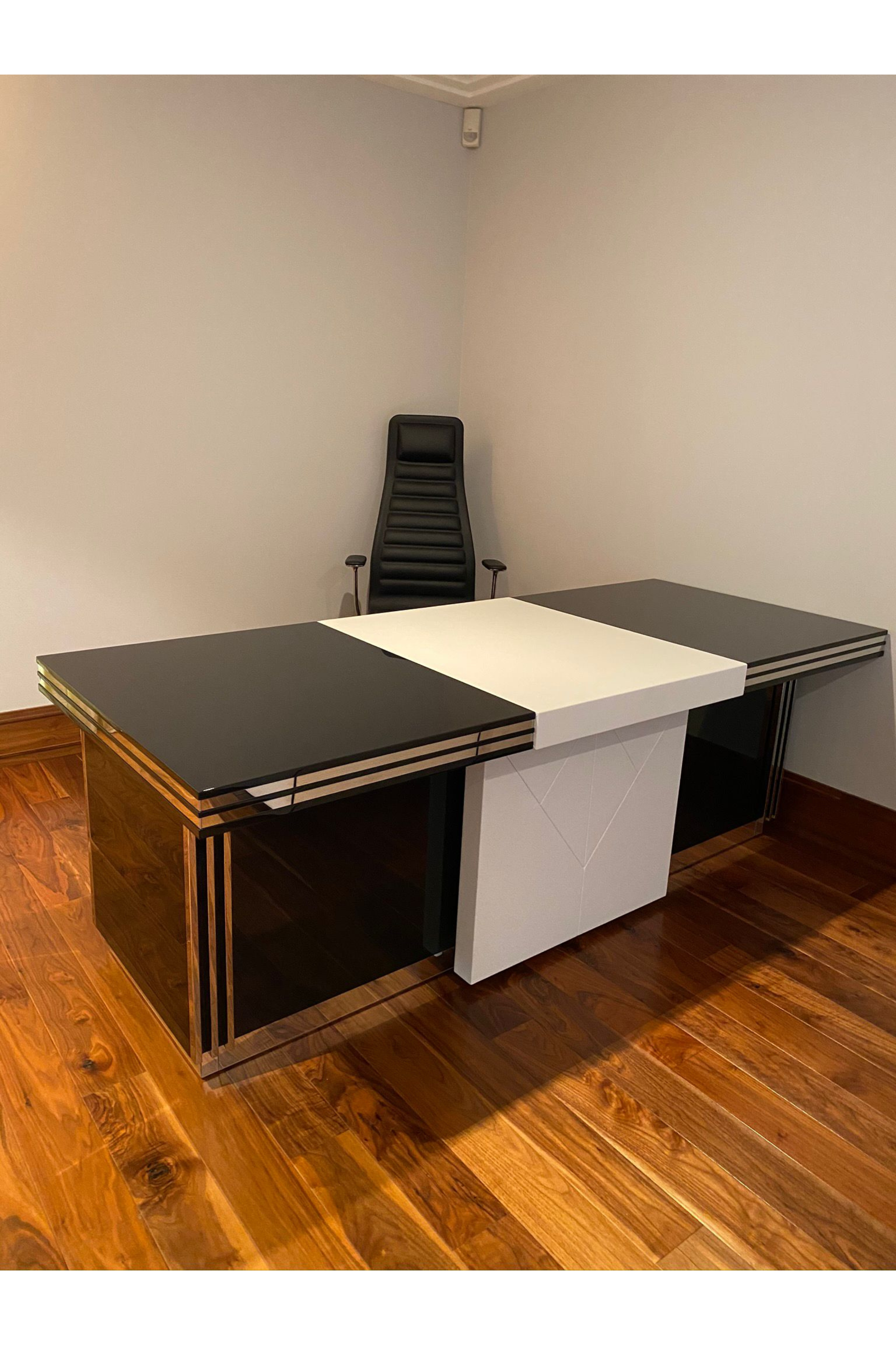 Bizzotto Italy 'Infinity' Desk - Meubles Monaco