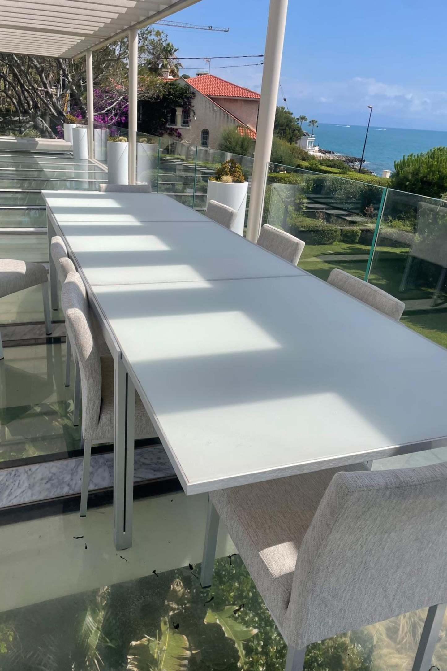 Glass Outdoor Extendable Dining Table
