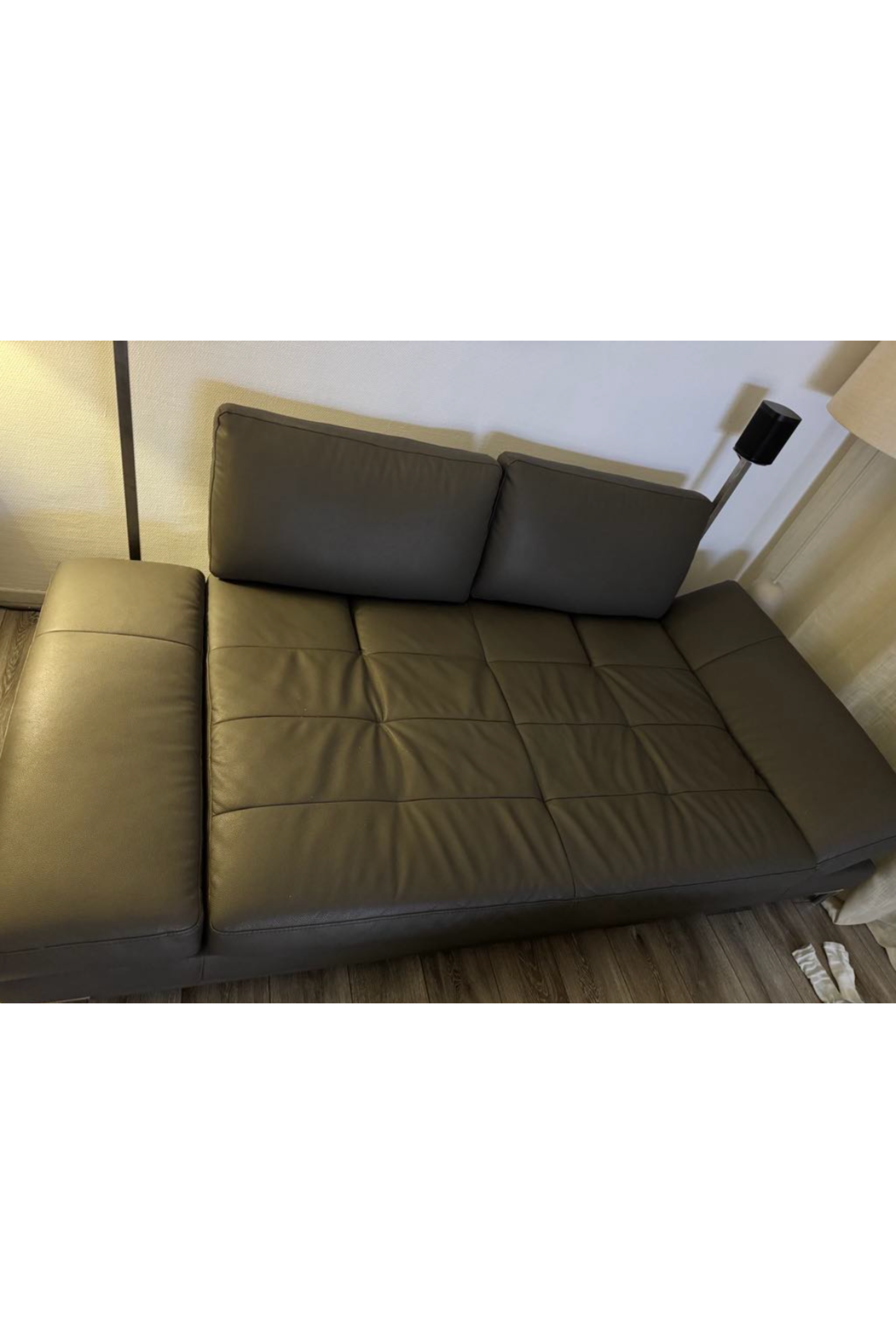 Maison du monde Leather Sofa - Meubles Monaco