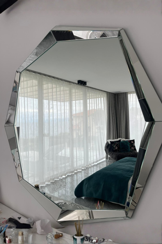 Faceted octagonal mirror