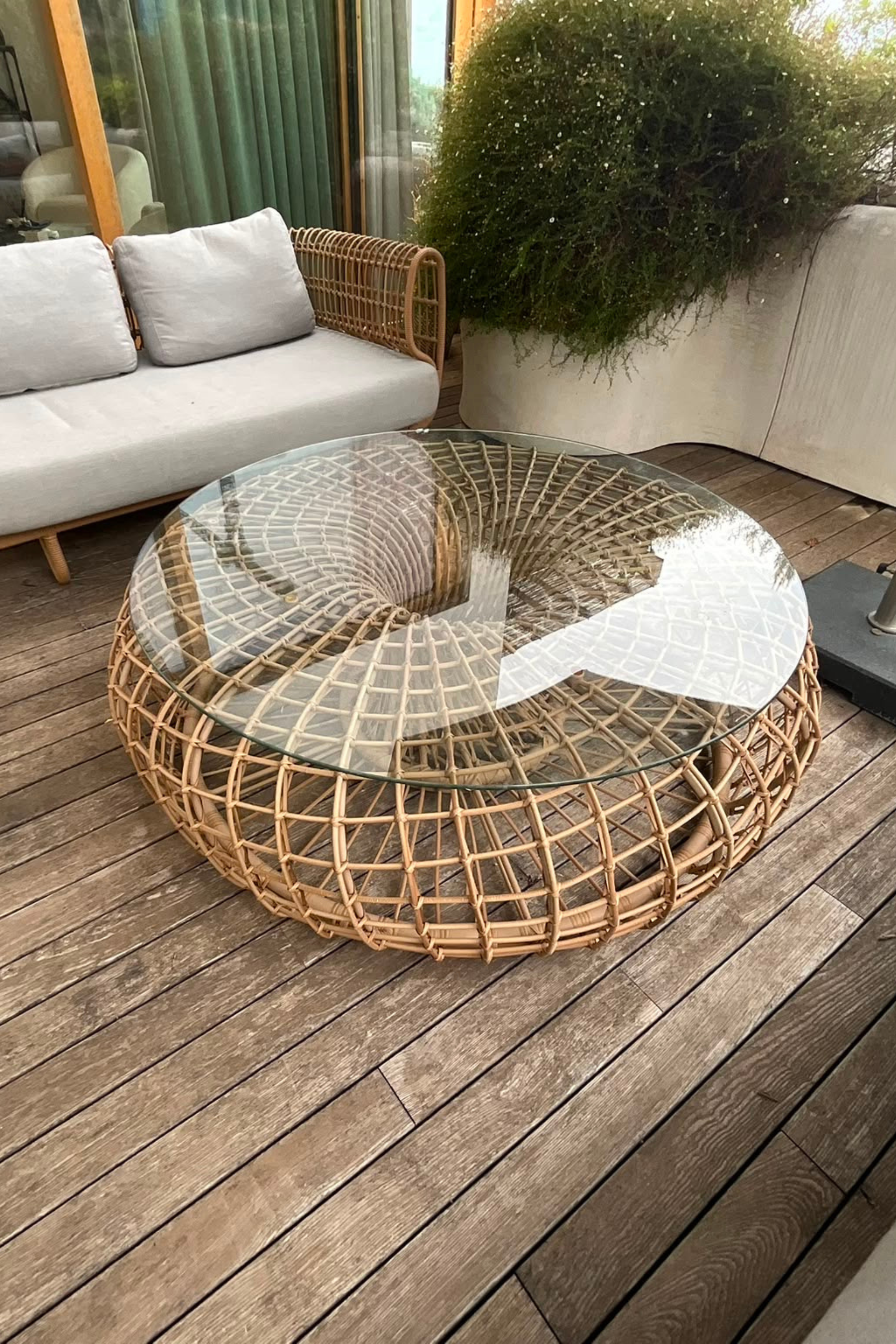 Nest Round Woven Outdoor Coffee Table