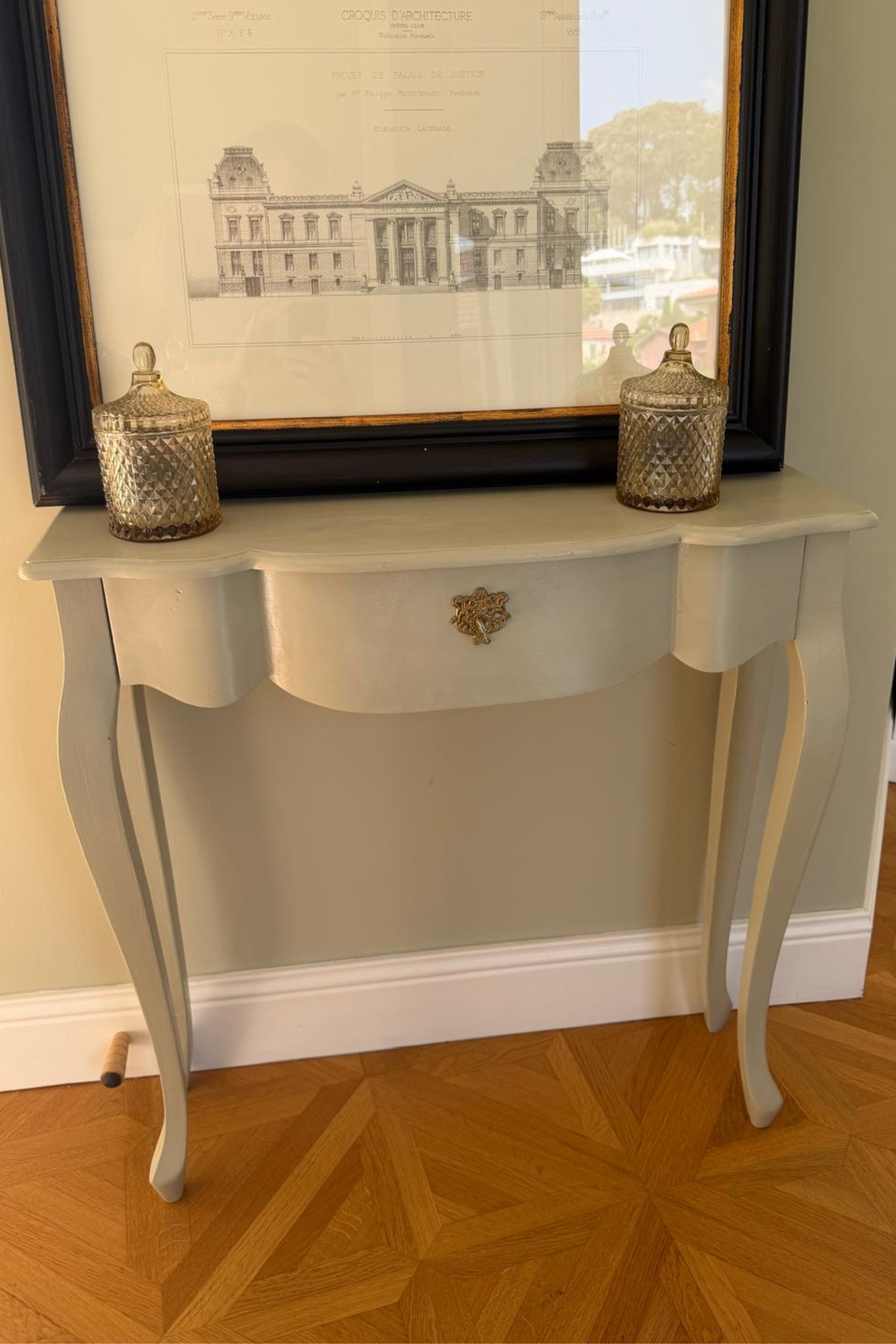 Elegant Grey Console Table with Drawer