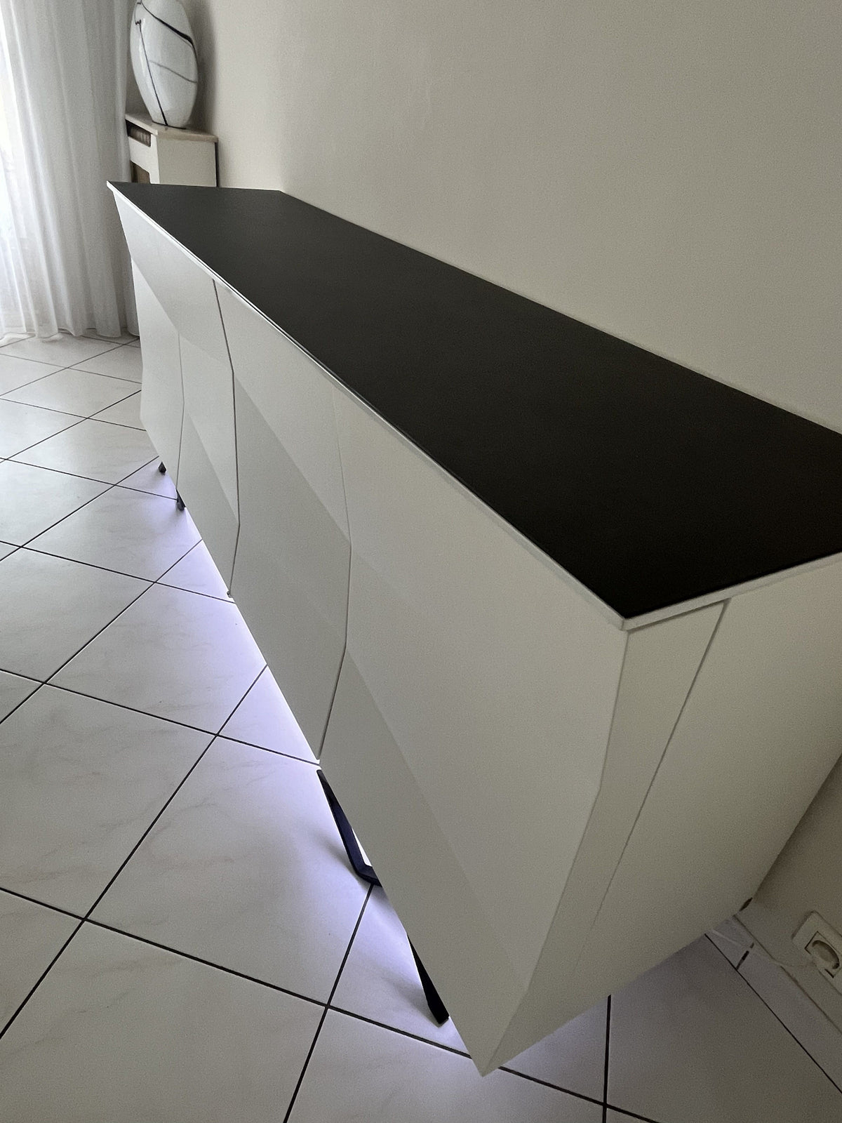 XXL Four-Door Sideboard in White Lacquer with Graphite Ceramic Top