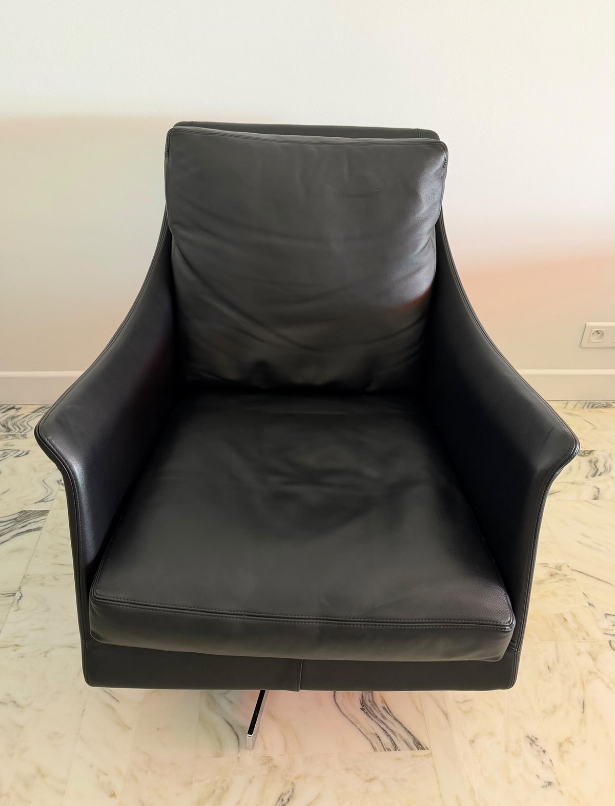 Pair of Flexform Boss Black Leather Swivel Armchairs
