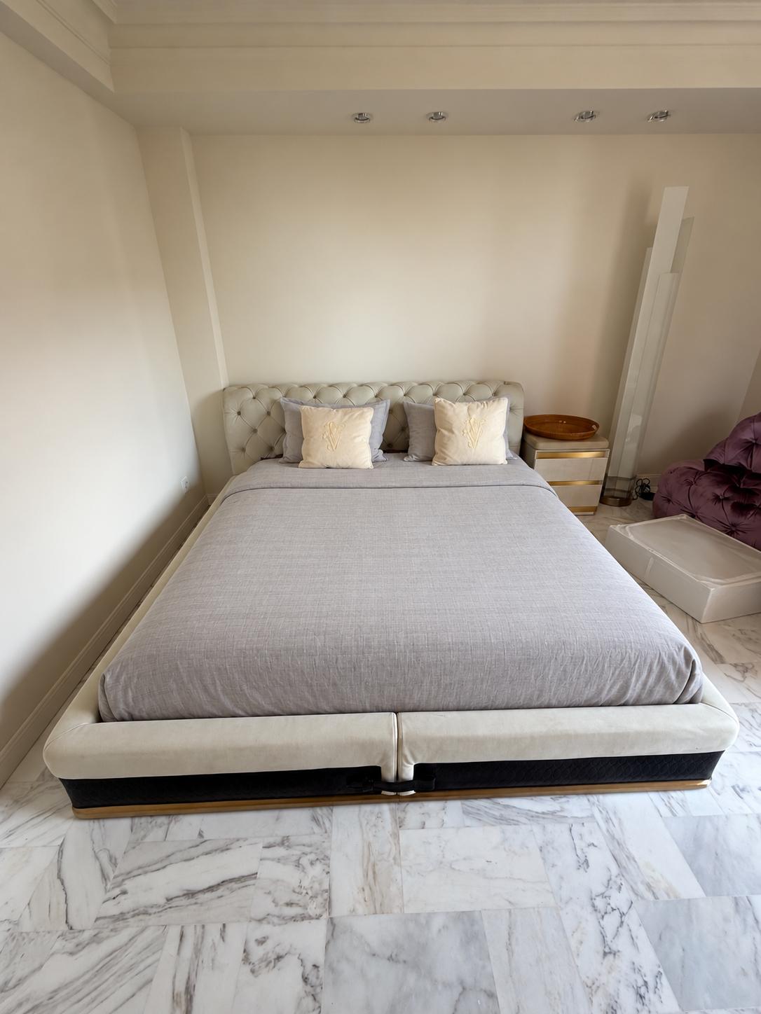 Visionnaire by Eleonore Cavalli King Size Bed in Cream Alcantara, Leather & Bronze