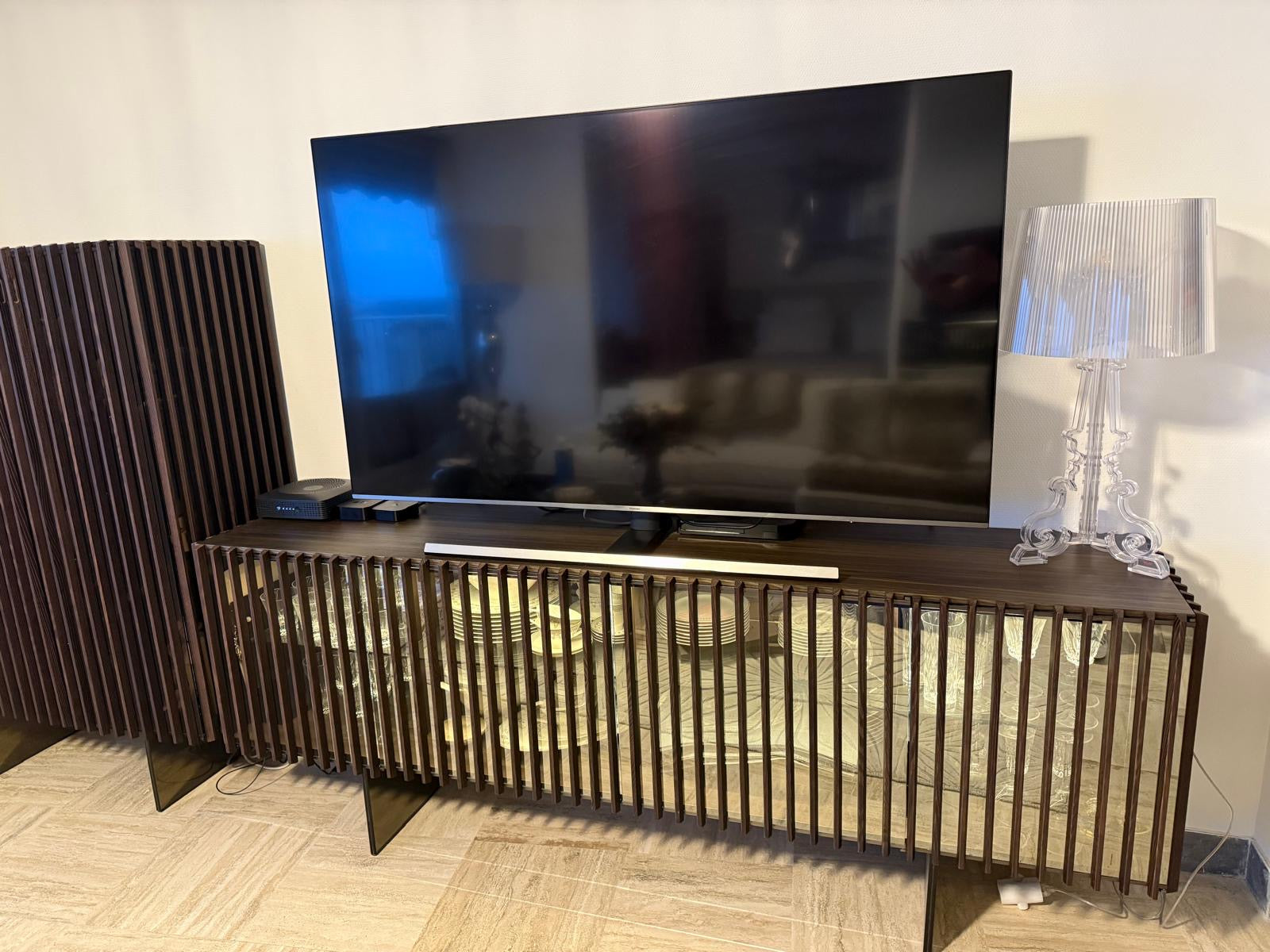 Second hand roche bobis side board for sale monaco south of france